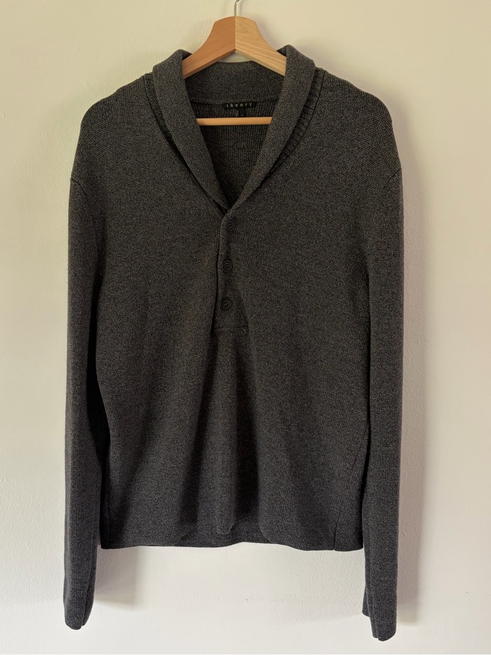 Theory Charcoal Grey Shawl Collar Knit 100% Wool Three Button Sweater Size Large